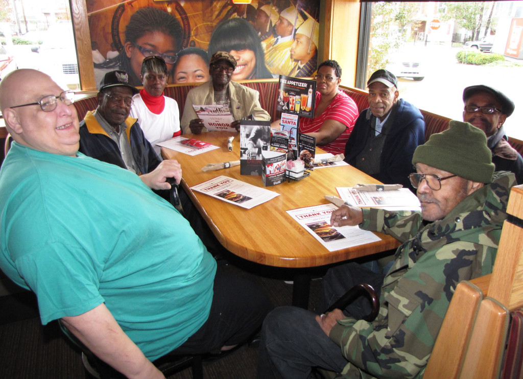Veterans Day Applebees 265 and 140 table