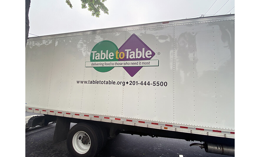 Mayor’s Food Distribution 5-5-2021 Table to Table Truck for Web