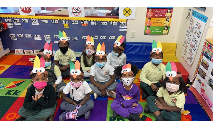 CHELC Thanksgiving 2021 Class with turkey hats for web
