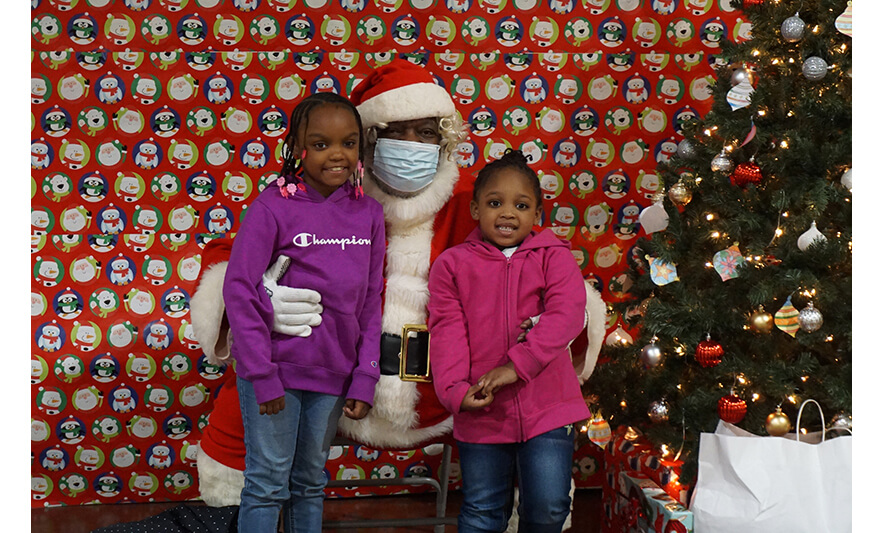 Breakfast with Santa 12-17-2022 Santa with 2 girls for web