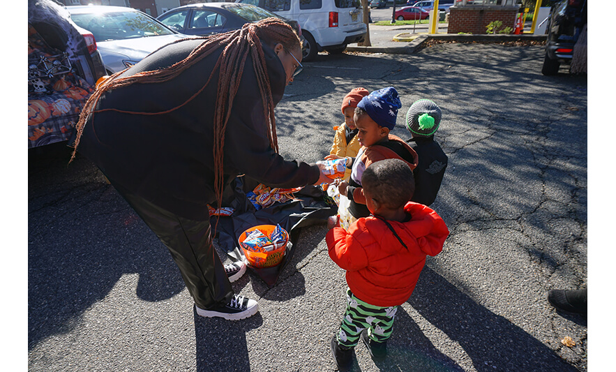 CHELC Trunk or Treat 10-31-2023 Little boys getting chips for web